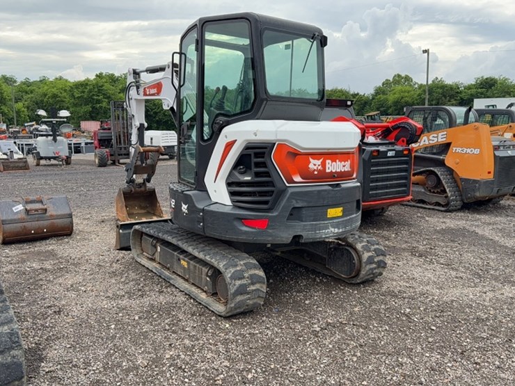 2022-bobcat-e42-image-10