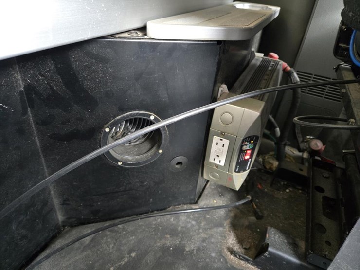 2018-kenworth-t680-image-29
