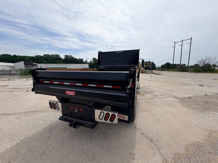 2005-international-durastar-4300-image-12