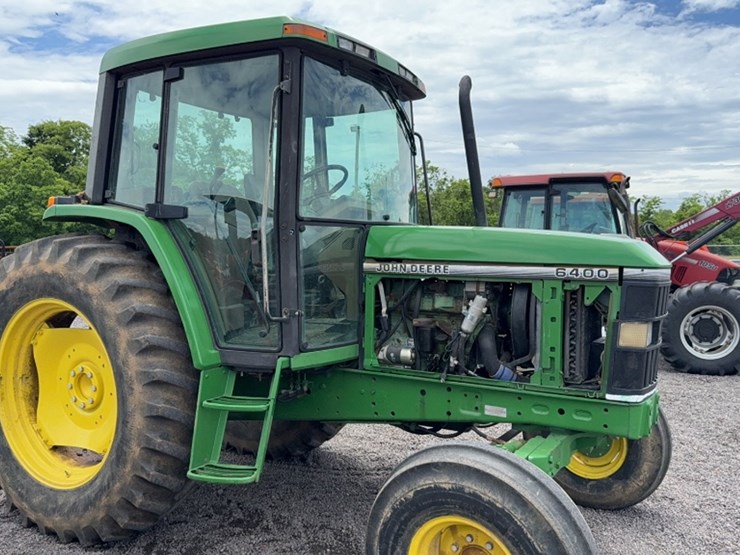 john-deere-6400-image-6