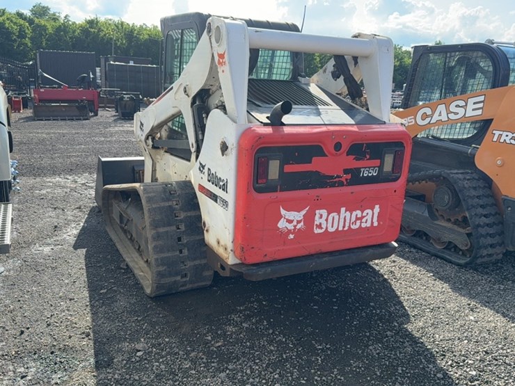 2017-bobcat-t650-image-10