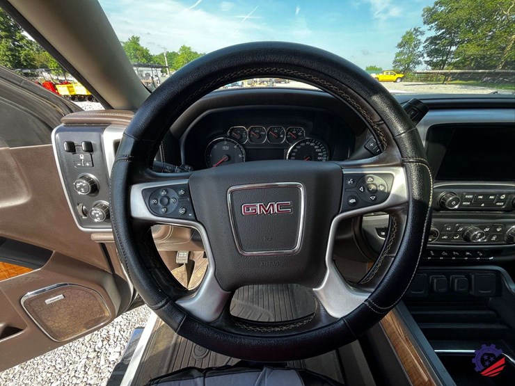 2018-gmc-sierra-z71-slt-truck-image-86
