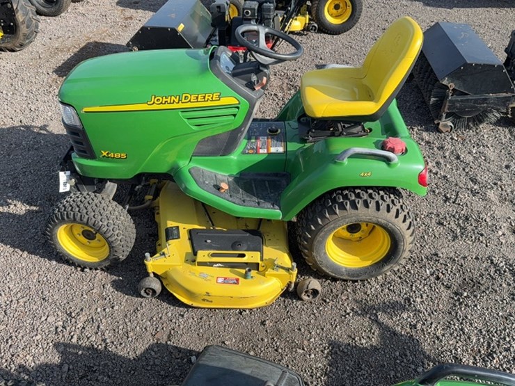 john-deere-x485-image-8
