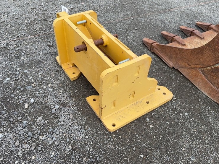 #2009-•-dozer-draw-bar-image-3