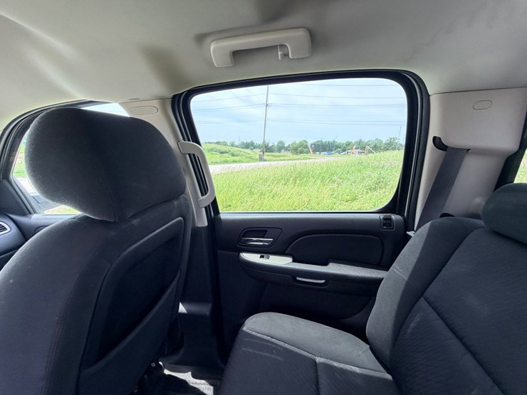 #24068-•-2011-gmc-sierra-pickup-truck-image-62