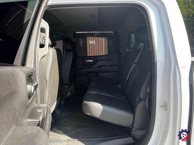 2019-chevrolet-silverado-truck-image-60