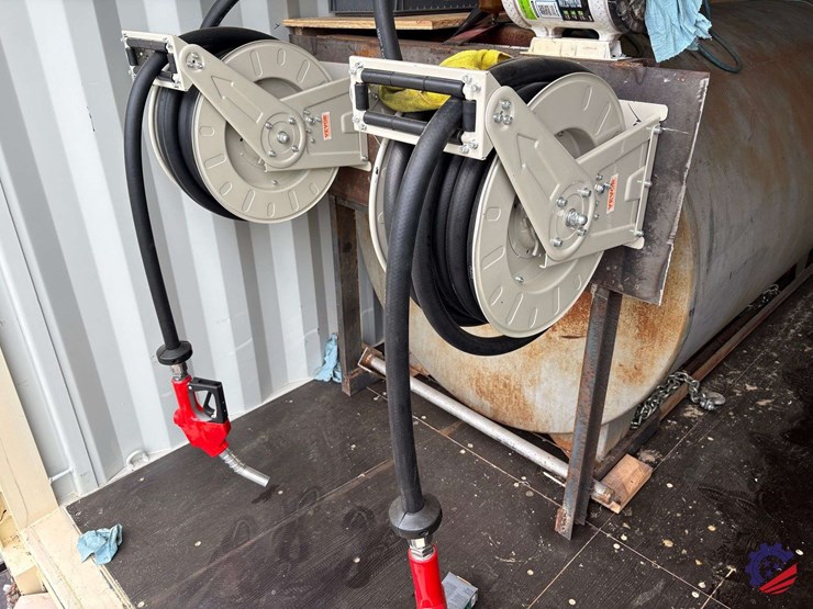 completely-self-contained-jobsite-fuel-container-image-25