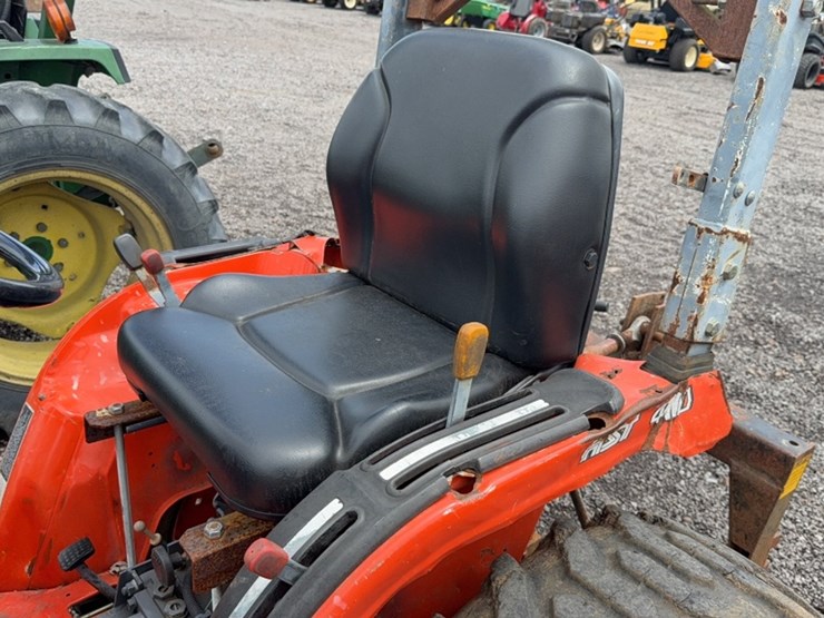 kubota-b7500-image-12