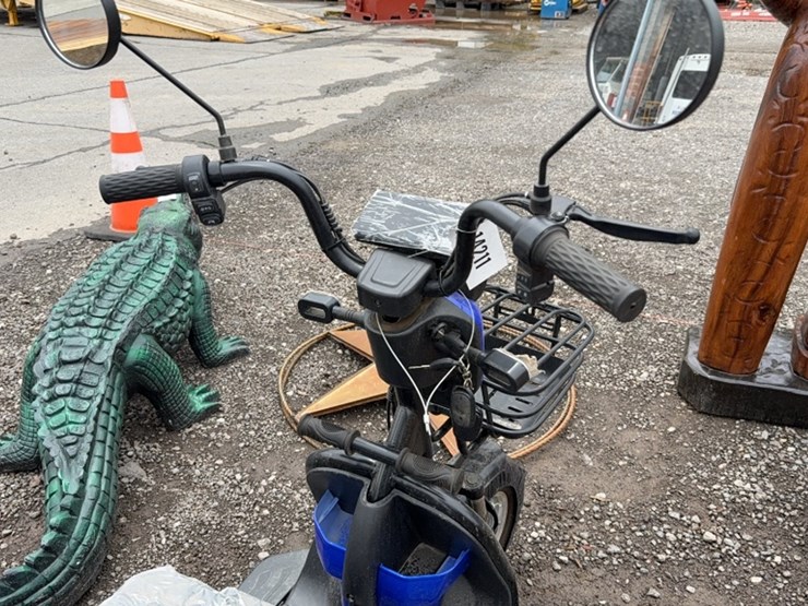 #6002-•-spirit-electric-scooter-image-5