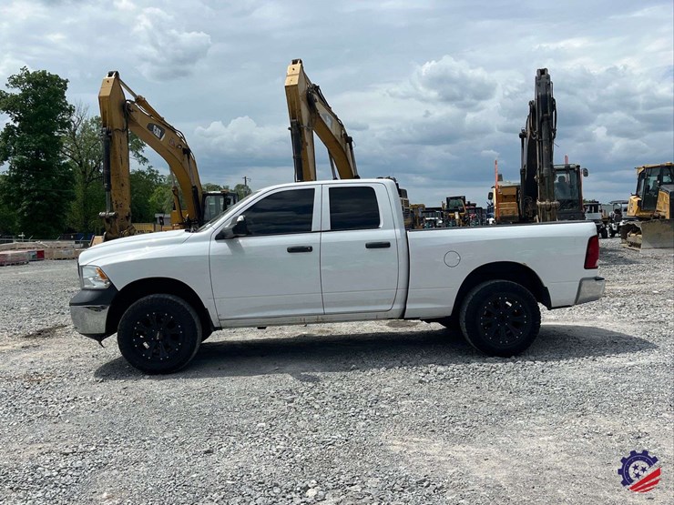 2014-dodge-1500-image-2