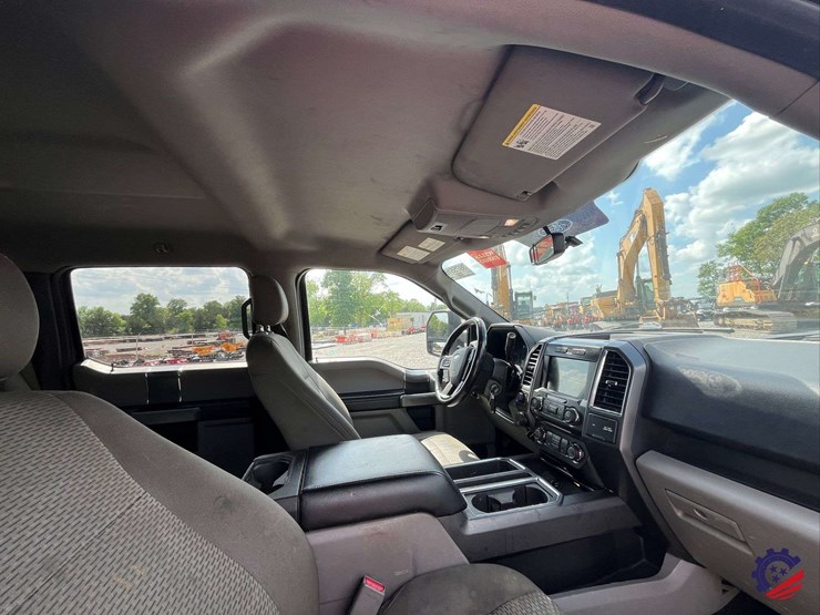 2016-ford-f150-xlt-image-63