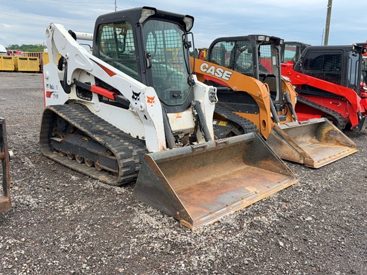 2018-bobcat-t740-image-3