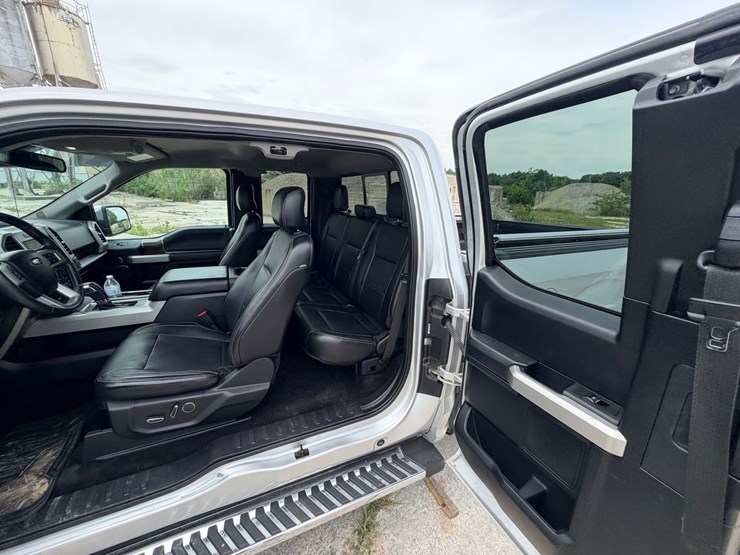 2017-ford-f150-image-69
