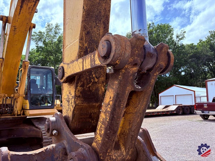 2014-komatsu-pc360-lc-10-image-21