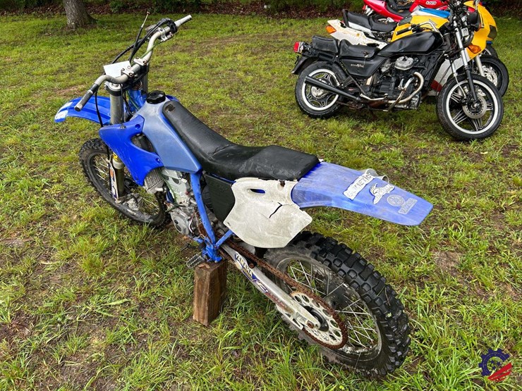 yamaha-dirt-bike-image-12