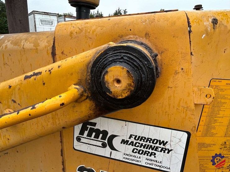 1989-john-deere-310-image-35