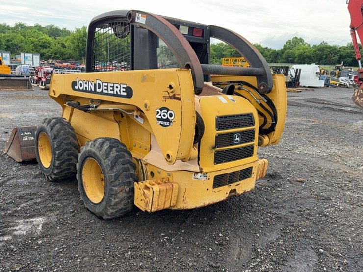 john-deere-260-image-8