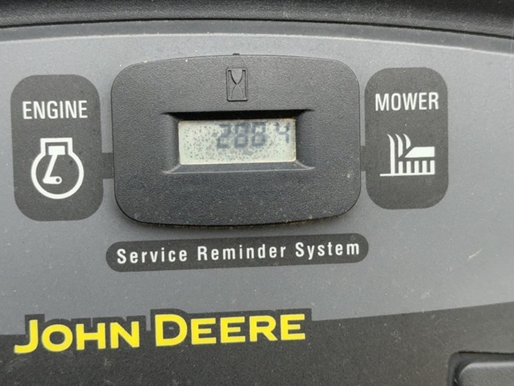 john-deere-l120-image-9