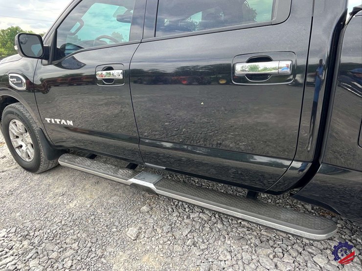 2017-nissan-titan-image-20