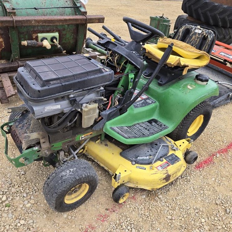 JOHN DEERE LX279