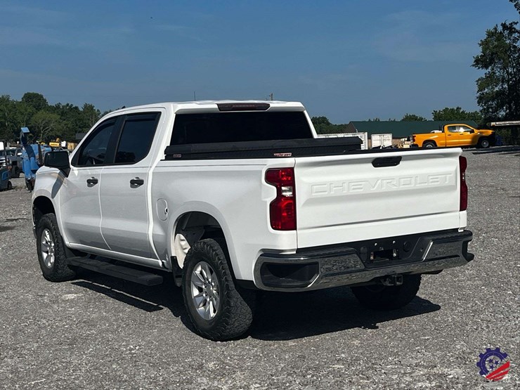 2019-chevrolet-silverado-truck-image-24