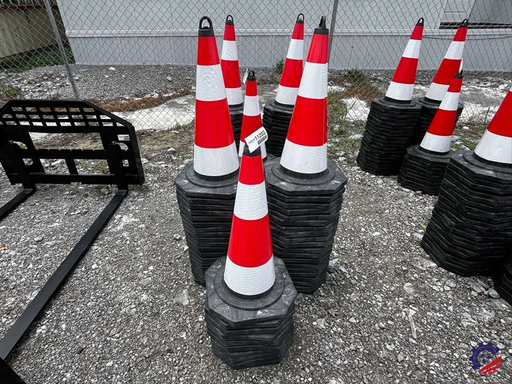 unused-2026-ce-irstc-safety-traffic-cones-image-2