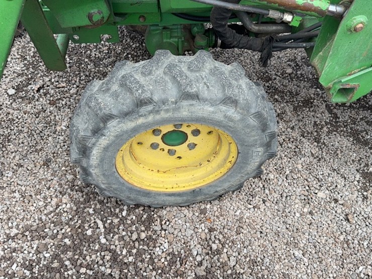 john-deere-790-image-15