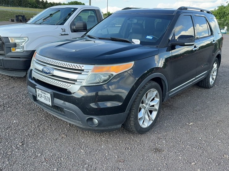 ford-explorer-image-1