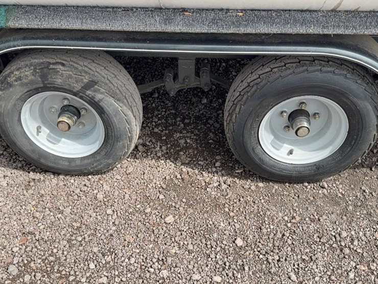 #3000-•-playbouy-eagle-24'-pontoon-image-13