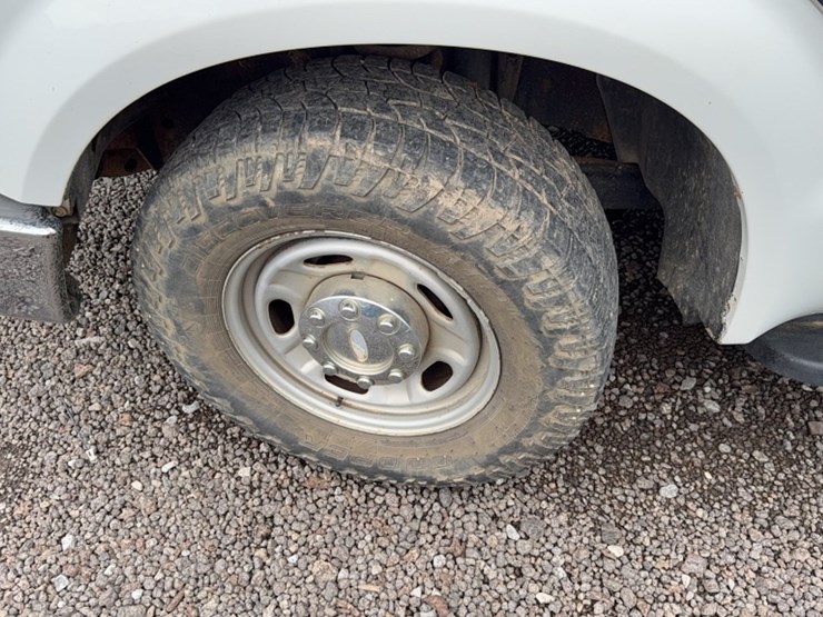 2010-ford-f250-image-12