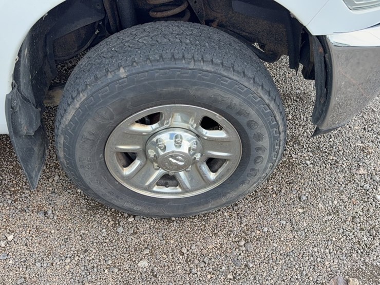 2015-dodge-2500-image-4