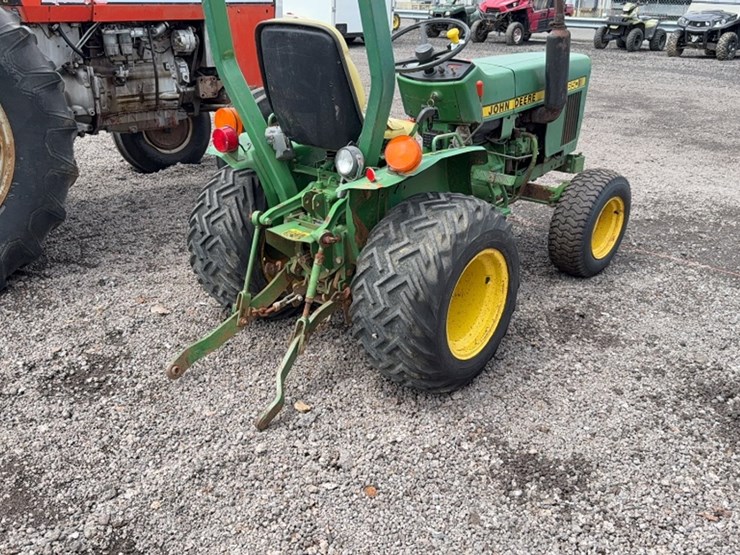 john-deere-650-image-8