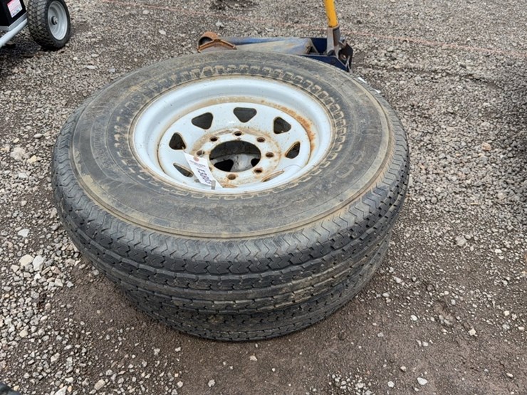 #6097-•-qty(2)-235/80-r16-trailer-tires-on-8-lug-wheels-image-1