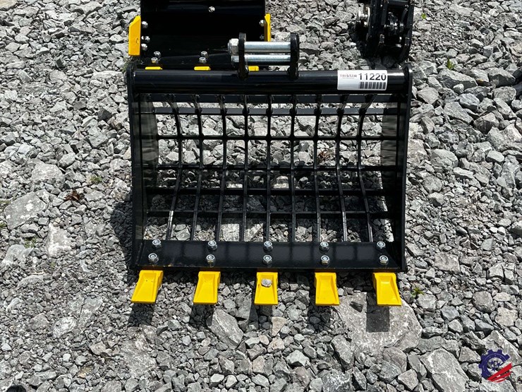 unused-2026-ce-24in-grid-bucket-image-2