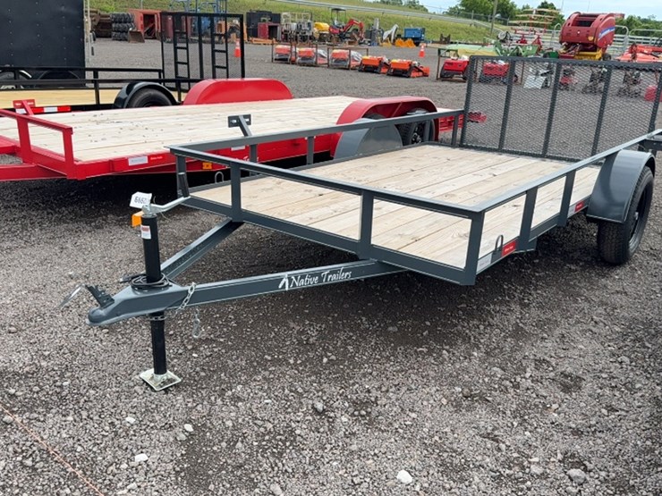 #3006-•-2025-native-12'-bumper-pull-trailer-image-1