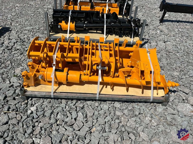 unused-2026-future-qty-(8)-cat-301-excavator-attachment-image-12