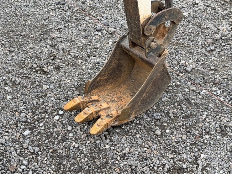 2014-bobcat-324-image-5