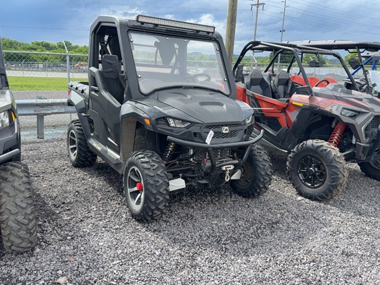 #3085-•-2019-cub-cadet-challenger-mx750-utv-image-3