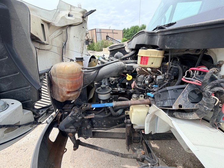 2005-international-durastar-4300-image-29