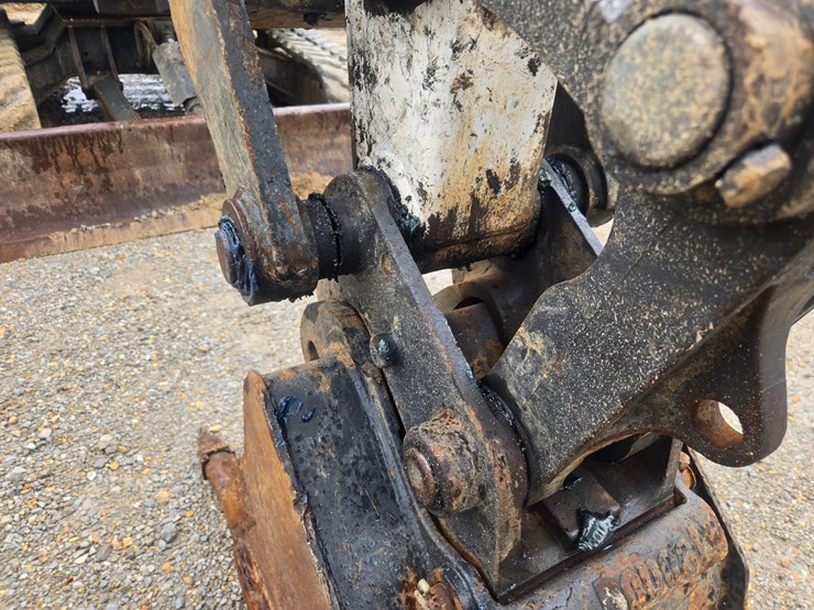 2022-bobcat-e42-image-61