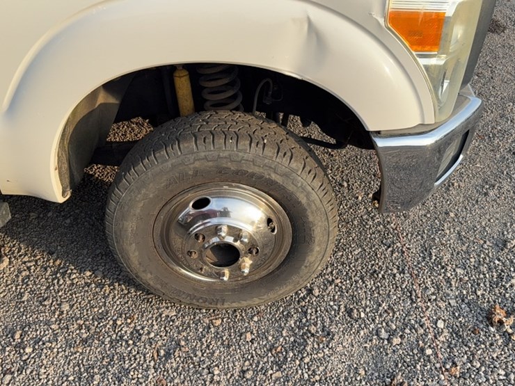 2012-ford-f350-image-4