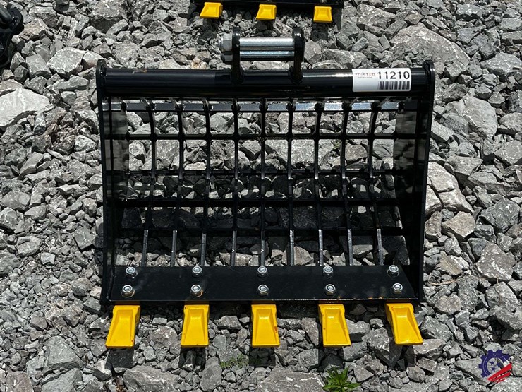unused-2026-ce-24in-grid-bucket-image-2