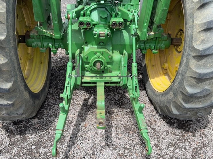 john-deere-2630-image-11