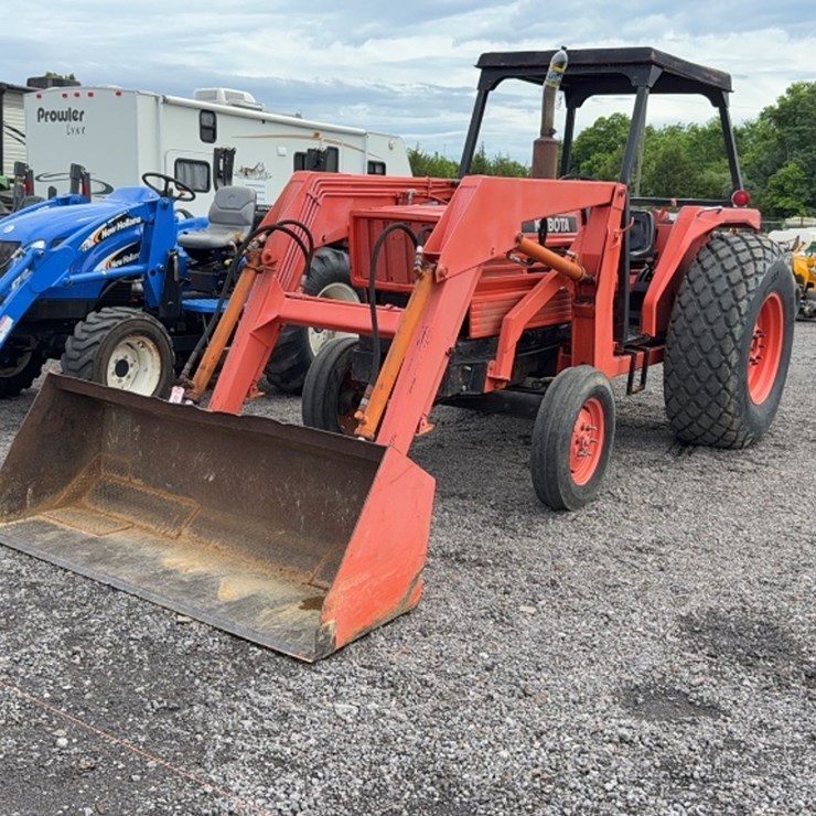 KUBOTA M4950