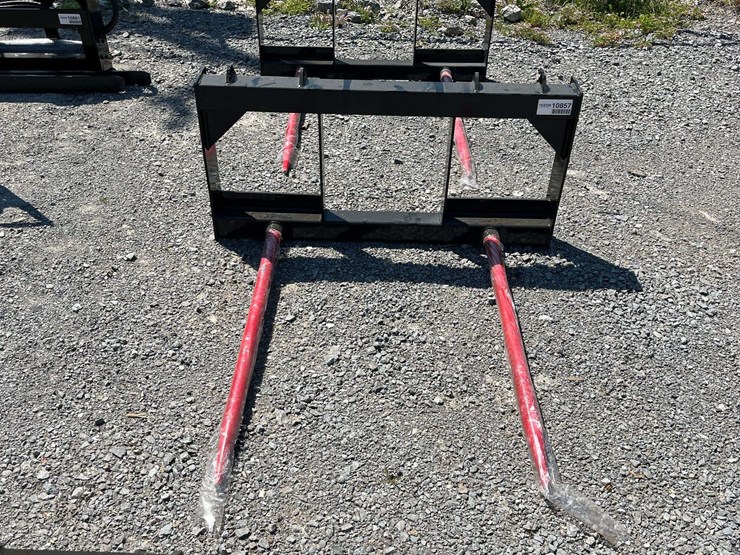 unused-2026-future-ft-bf47-skid-steer-bale-fork-attachment-image-8