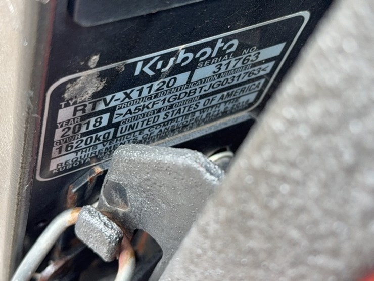 #3087-•-2018-kubota-x1120-rtv-image-11