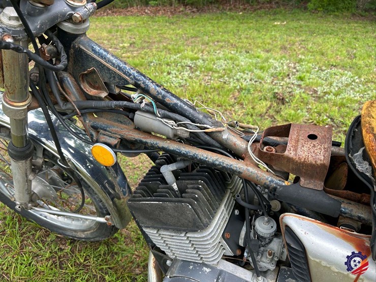 1973-yamaha-350-motorcycle-image-13