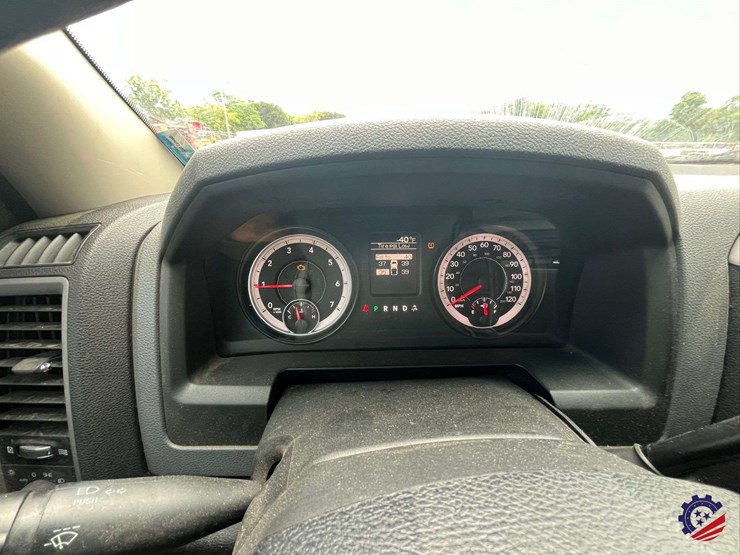 2014-dodge-1500-image-66