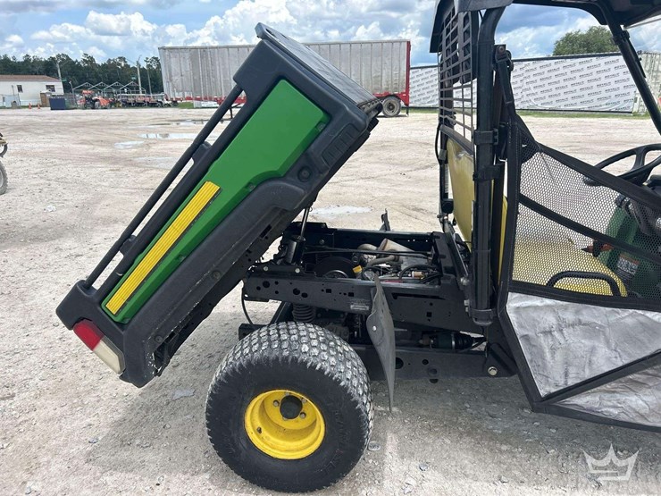 john-deere-gator-image-6