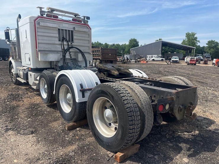 2006-kenworth-t800-image-6